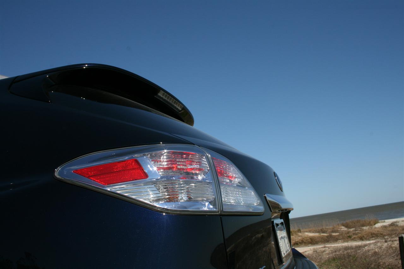 Illustration for article titled 2010 Lexus RX 350, RX 450h: First Drive
